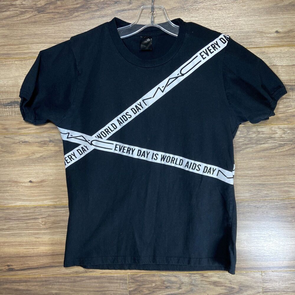 MAC Cosmetics World AIDS Day T Shirt Black Unisex Womens M Or Mens S RARE
